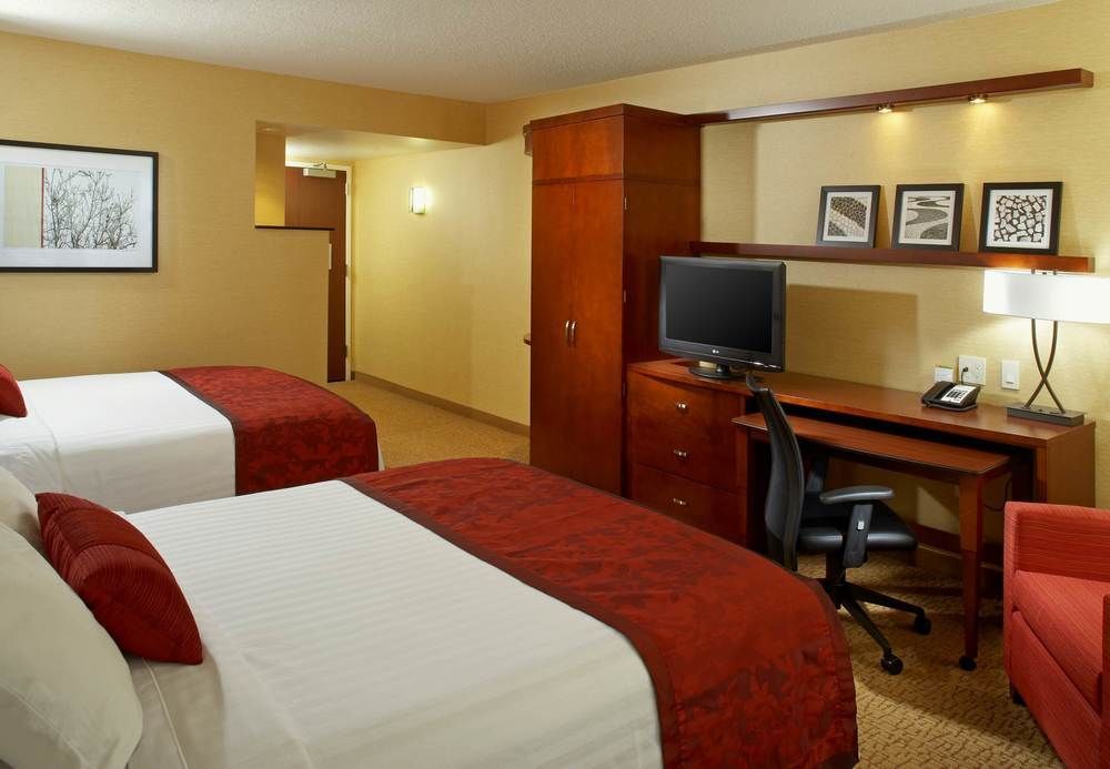 Hotel Courtyard By Marriott San Antonio Six Flags At The Rim Habitación foto
